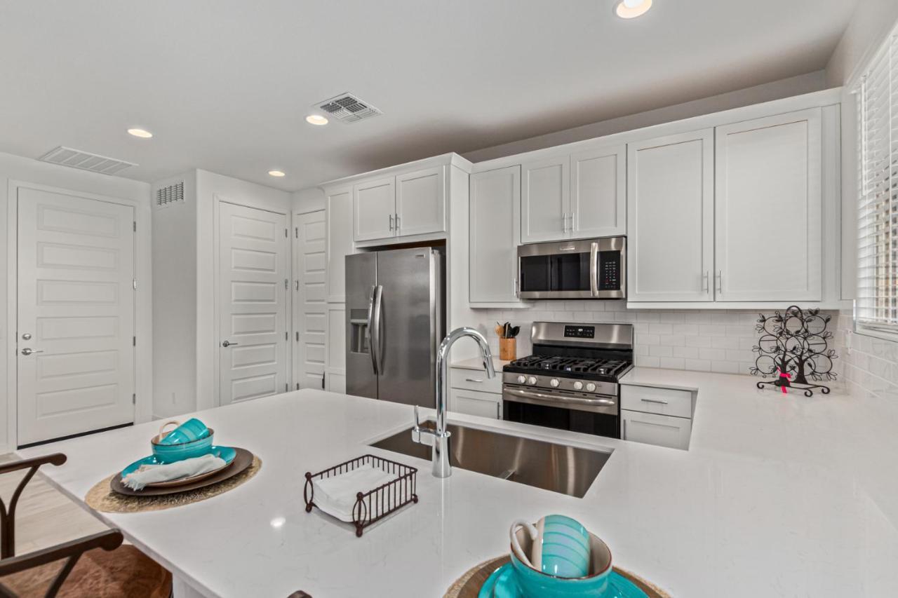 At Your Service - Modern Amenities, Urban Location, Sophisticated Style 피닉스 외부 사진