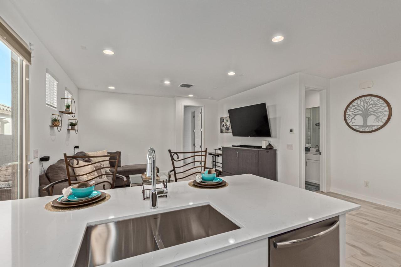 At Your Service - Modern Amenities, Urban Location, Sophisticated Style 피닉스 외부 사진