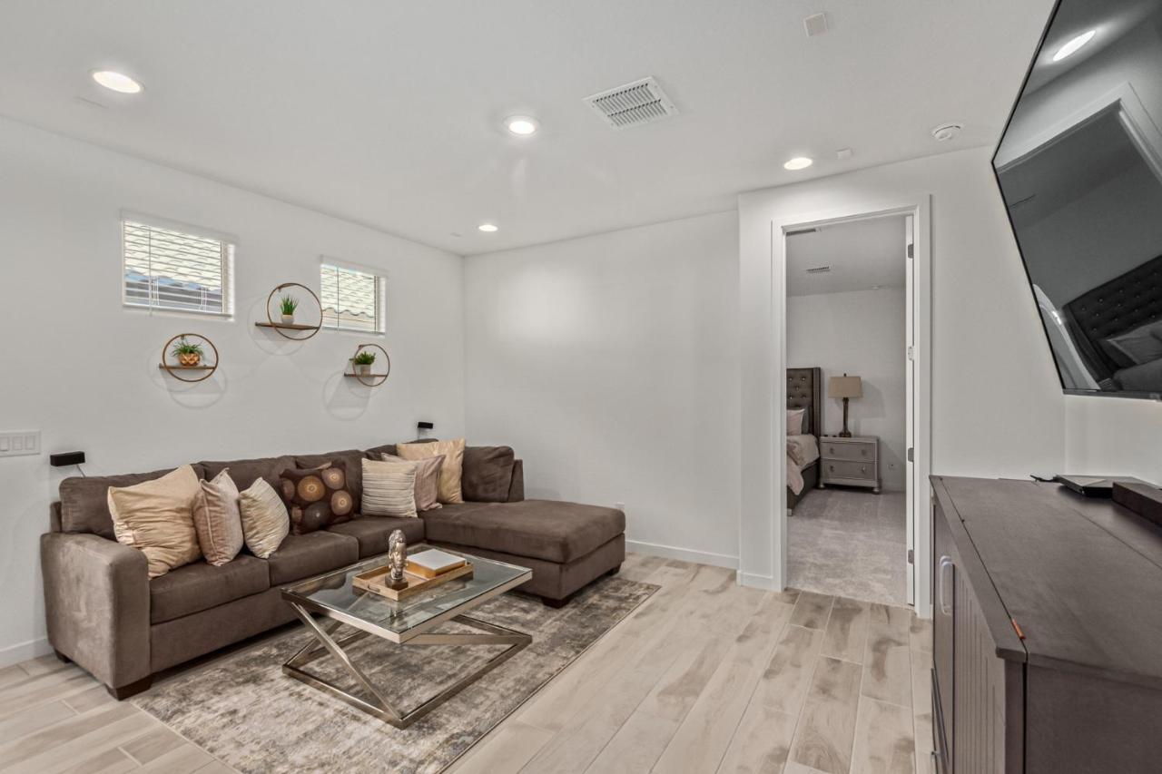 At Your Service - Modern Amenities, Urban Location, Sophisticated Style 피닉스 외부 사진